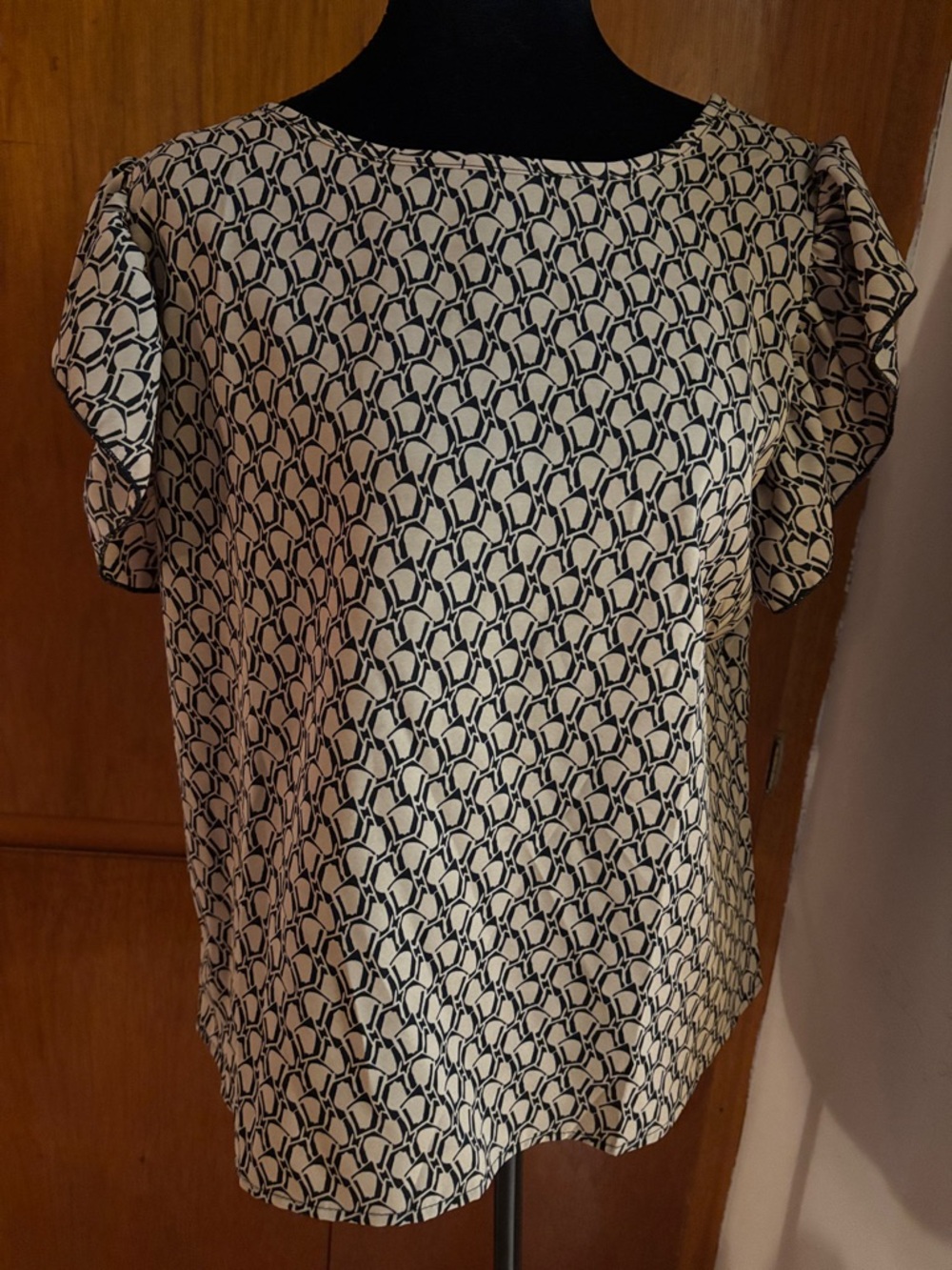 Cream and Black Geometric Print Blouse SZ M/L